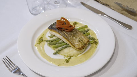 Reillys Long Lunch - Accommodation Yamba 2