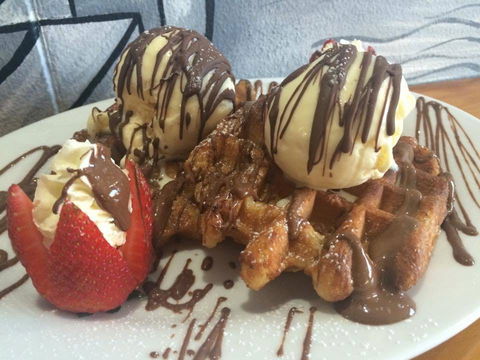 Villaggio Bar Cafe - Accommodation Yamba 0