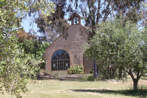 L'Oliveraie Olive Grove - Accommodation Yamba 1