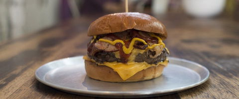 Burgerlove - Broadmeadows - Accommodation Yamba 0