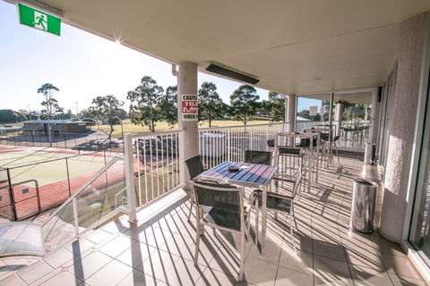 Sports Club Bistro - Lismore Workers Sports Club - Accommodation Yamba 2