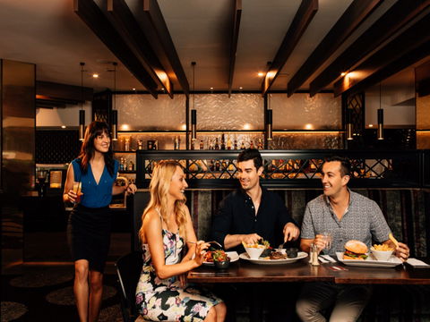 Steelers Leagues Club - Accommodation Yamba 2