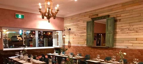 A Treat Of France - Accommodation Yamba 1