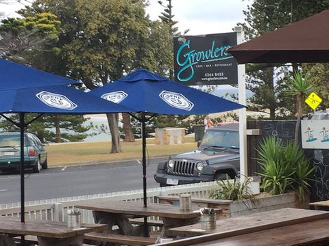 Growlers - Accommodation Yamba 9
