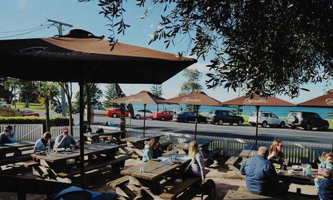 Growlers - Accommodation Yamba 7