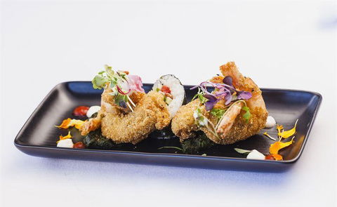 L' Aqua Restaurant - Accommodation Yamba 2