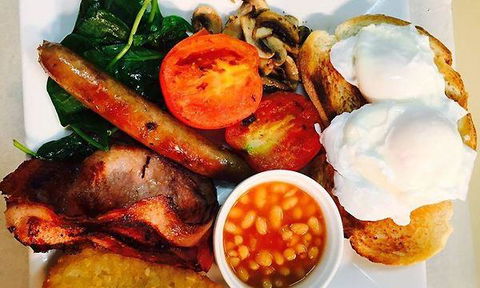 Mary's Crema Cafe - Accommodation Yamba 0