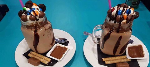 RJ's Rock N Roll Diner - Accommodation Yamba 0