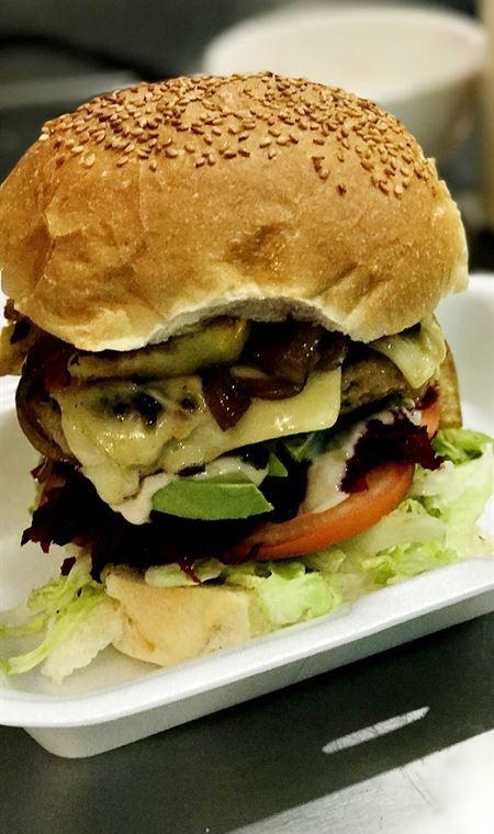 Sunnyside Take A Break Cafe - Accommodation Yamba 8