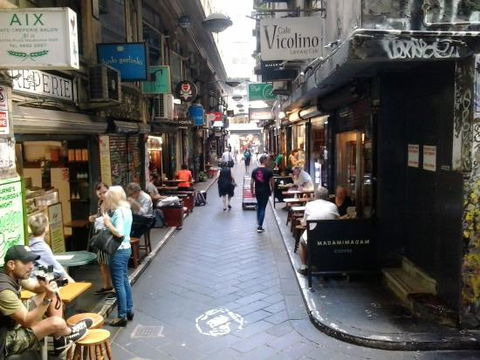 Aix Cafe Creperie Salon - Accommodation Yamba 0