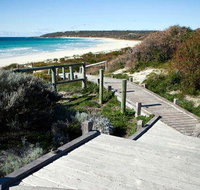 Bunkers Beach House - Accommodation Yamba