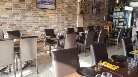 Wandee Thai Restaurant - Accommodation Yamba 0