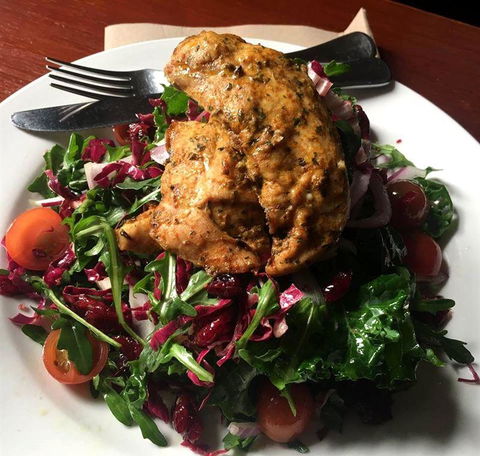 Amarok Bar & Restaurant - Accommodation Yamba 11