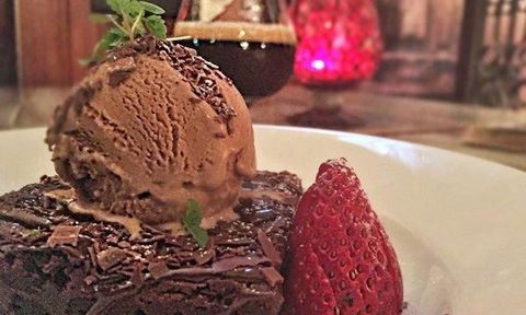 Amarok Bar & Restaurant - Accommodation Yamba 8