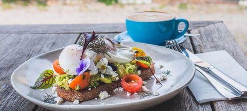 Armchair Collective - Accommodation Yamba 3