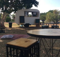 The Black Russian Caravan Bar - Accommodation Yamba