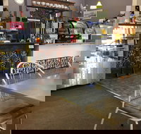 Full Moon Cafe and Thai Restaurant