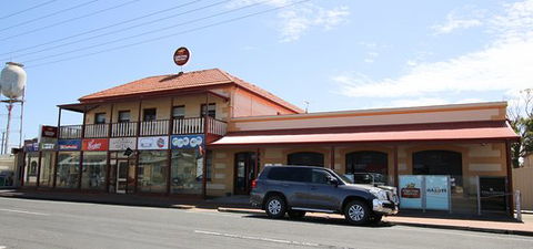 Bistro - Accommodation Yamba 0
