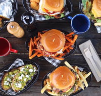 Iron  Resin Garage - Accommodation Yamba