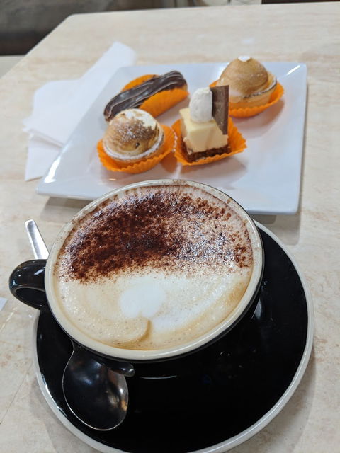 Addiction Coffee Bar - Accommodation Yamba 5