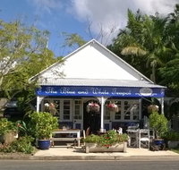 The Blue and White Teapot Cafe - Accommodation Yamba