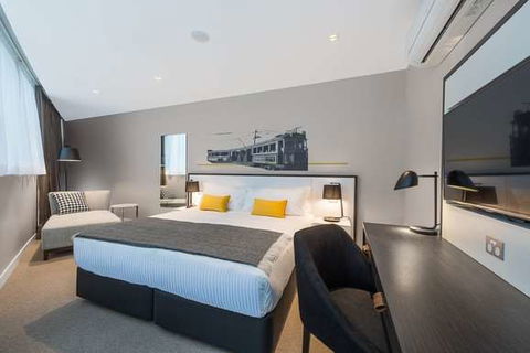 Peppers Docklands - Accommodation Yamba 1