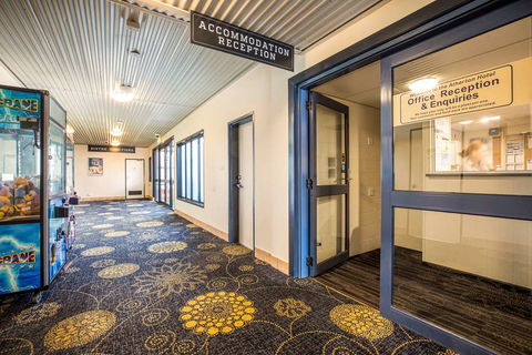 Atherton Hotel - Accommodation Yamba 1