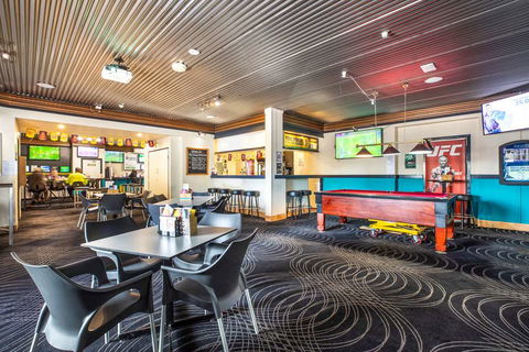 Atherton Hotel - Accommodation Yamba 9