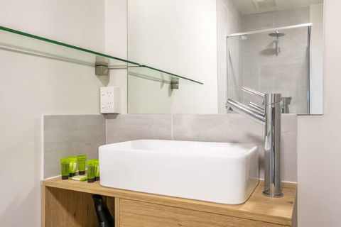 Chardons Corner Hotel - Accommodation Yamba 5