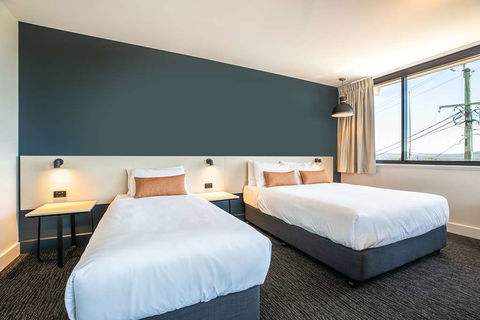 Chardons Corner Hotel - Accommodation Yamba 9