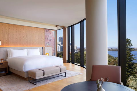 The Ritz-Carlton Perth - Accommodation Yamba 2