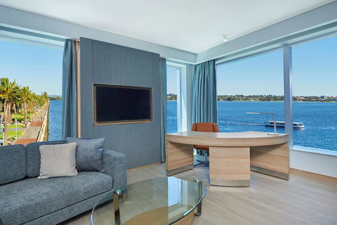 DoubleTree by Hilton Perth Waterfront - Accommodation Yamba 6