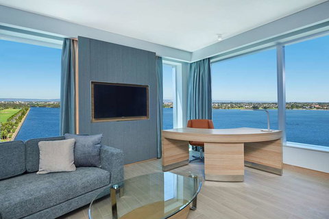 DoubleTree by Hilton Perth Waterfront - Accommodation Yamba 7