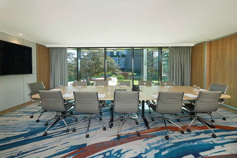 DoubleTree by Hilton Perth Waterfront - Accommodation Yamba 11