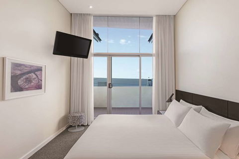 Adina Apartment Hotel Perth - Accommodation Yamba 5