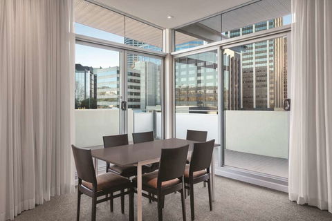 Adina Apartment Hotel Perth - Accommodation Yamba 13