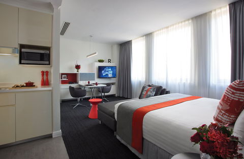 Citadines St Georges Terrace - Accommodation Yamba 3