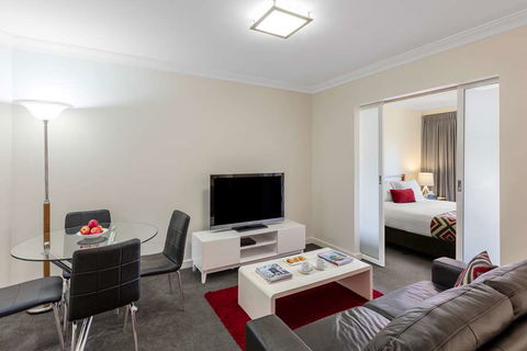 Nesuto Mounts Bay Perth Apartment Hotel - Accommodation Yamba 11