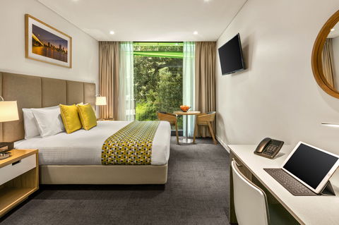 Quest Mounts Bay Road - Accommodation Yamba 3