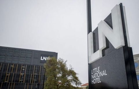 Little National Hotel - Accommodation Yamba 1