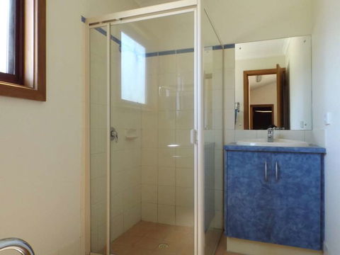 Adelaide Caravan Park - Accommodation Yamba 5