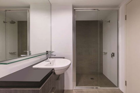 Adina Apartment Hotel Sydney Airport - Accommodation Yamba 6