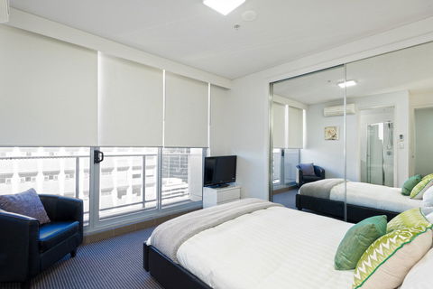 Astra Apartments North Sydney - Accommodation Yamba 12