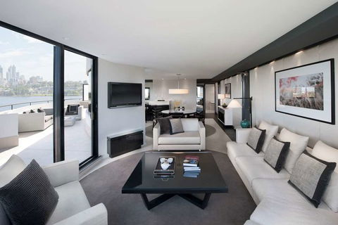 Crown Metropol Perth - Accommodation Yamba 9