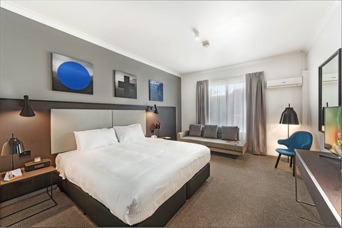 Quality Hotel CKS Sydney Airport - Accommodation Yamba 3