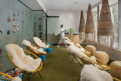 QT Gold Coast - Accommodation Yamba 15