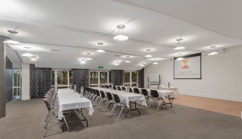 The Airport International Motel - Accommodation Yamba 13