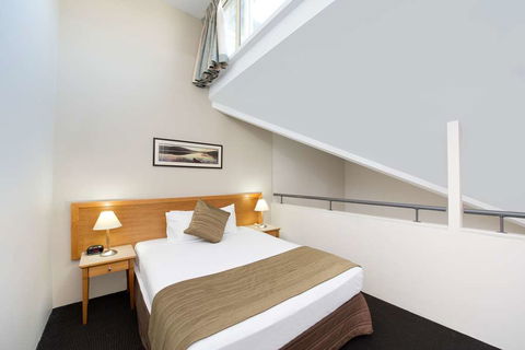 APX Apartments Parramatta - Accommodation Yamba 10