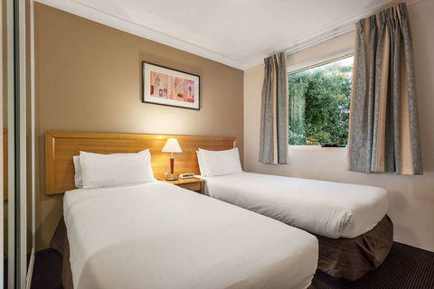 APX Apartments Parramatta - Accommodation Yamba 15