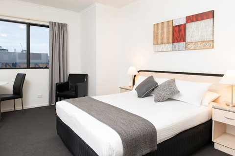 Adelaide Riviera Hotel - Accommodation Yamba 2